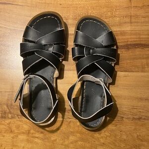 Black Saltwater Sandals